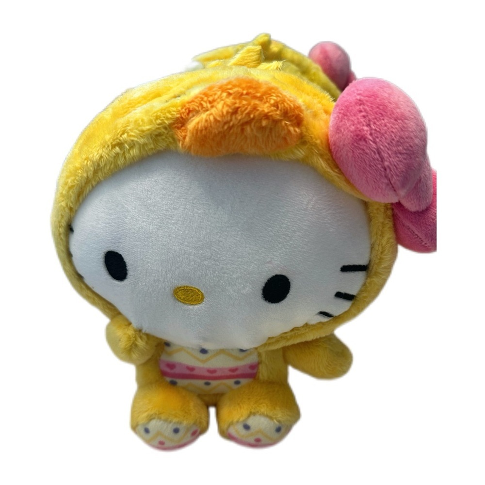 Hello Kitty stuffed chick